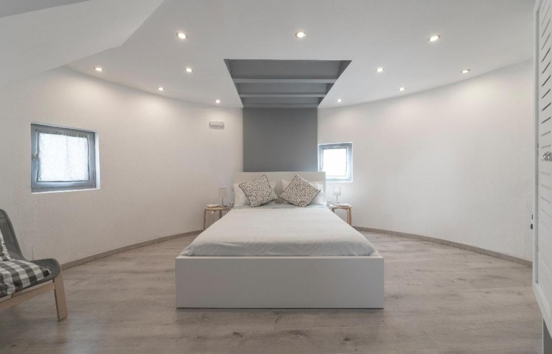 Anemos Windmill Villa Vourvoúlos Екстериор снимка